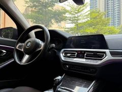 BMW 3 Series 325Li M Sport Package - ფოტო 4