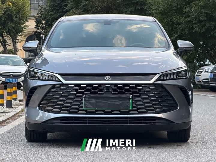 BYD Qin PLUS DM-i Smart Drive Edition 55KM Leading
