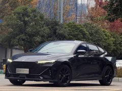 Changan UNI-V 2023 1.5T Premium - ფოტო 1