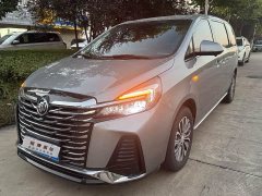 Buick GL8 Land Business Class Smart Edition - ფოტო 1