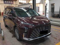 Buick GL8 New Energy Luzun Luxury Edition 6-Seater - ფოტო 1