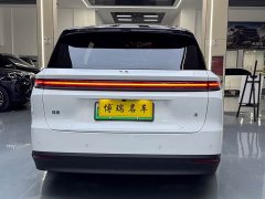 Li Auto i8 Standard Edition - ფოტო 20