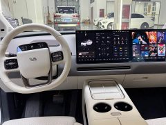 Li Auto i8 Standard Edition - ფოტო 8