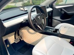 Tesla Model Y Rear-Wheel Drive - ფოტო 12