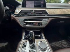 BMW 7 Series 740Li Premier Luxury Package - ფოტო 11