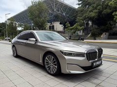 BMW 7 Series 740Li Premier Luxury Package - ფოტო 3