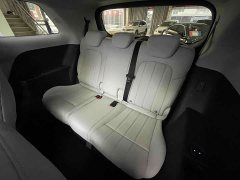 Voyah Lantu Dreamchaser PHEV AWD Luxury Kunpeng Edition - ფოტო 18