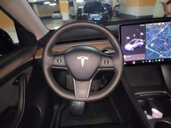 Tesla Model Y Standard Range RWD - ფოტო 13