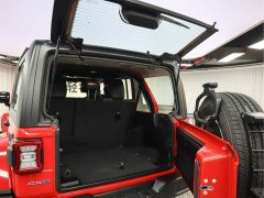 Jeep Wrangler New Energy Four-Door 2.0T 4xe Sahara Trailhawk Edition - ფოტო 14