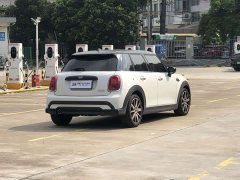 BMW MINI 2023 Facelift 1.5T COOPER Artist Five-Door - ფოტო 4