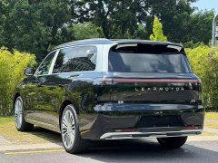 Leapmotor D19 Extended Range 500 Deluxe Edition Six-Seater - ფოტო 6