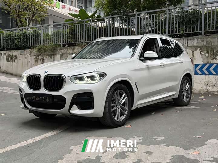 BMW X3 xDrive25i M Sport Package - ავტომობილი ჩინეთიდან