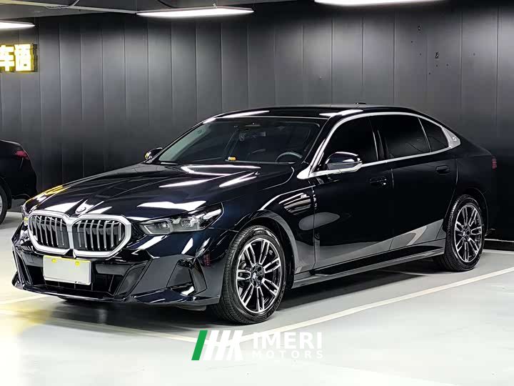 BMW 5 Series 525Li M Sport Package - ავტომობილი ჩინეთიდან