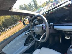 Audi Q6L e-tron Extended Range - ფოტო 16