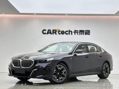 BMW 5 Series 530Li Luxury M Sport Package - ფოტო 1
