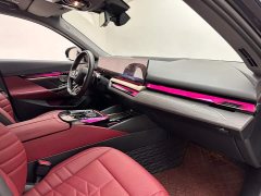 BMW 5 Series 530Li Luxury M Sport Package - ფოტო 11