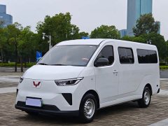 Wuling Yangguang 400km Passenger Vehicle Comfort Edition - ფოტო 1