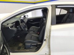 Toyota Corolla 1.2T S-CVT Luxury - ფოტო 9