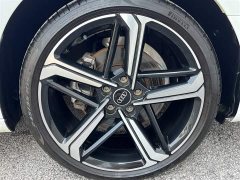 Audi A4L 40 TFSI Luxury Dynamic - ფოტო 18