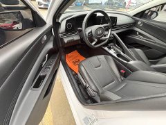 Hyundai Elantra 2023 1.5L CVT GLX Elite - ფოტო 3
