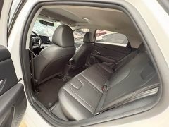 Hyundai Elantra 2023 1.5L CVT GLX Elite - ფოტო 4