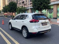 Nissan Qashqai 2.0L FWD Smart Connect Premium Edition - photo 4