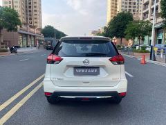 Nissan Qashqai 2.0L FWD Smart Connect Premium Edition - photo 5