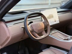 Nio Lerado L90 Max Six-Seater - ფოტო 7