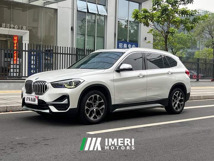BMW X1 Facelift sDrive20Li Premium