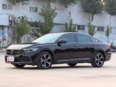 Volkswagen Passat 330TSI Starry Sky Luxury Edition - ფოტო 1
