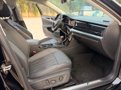 Volkswagen Passat 330TSI Starry Sky Luxury Edition - ფოტო 10