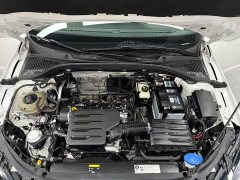 Skoda Octavia 1.5L Automatic Comfort Edition - ფოტო 17
