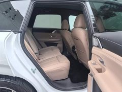 XPeng G9 725 Max - ფოტო 10