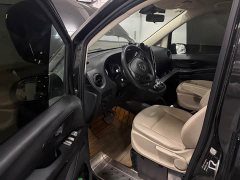 Mercedes-Benz Vito 2021 2.0T Elite 9-Seater - ფოტო 3