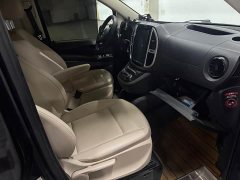 Mercedes-Benz Vito 2021 2.0T Elite 9-Seater - ფოტო 6
