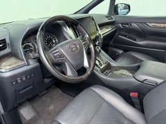 Toyota Alphard 2021 Hybrid 2.5L Premium Edition - ფოტო 10