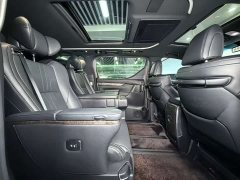 Toyota Alphard 2021 Hybrid 2.5L Premium Edition - ფოტო 14