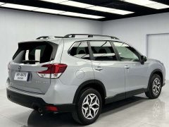 Subaru Forester 2.0i AWD Premium EyeSight - ფოტო 4