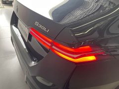 BMW 5 Series Facelift 530Li Premier M Sport Package - ფოტო 11