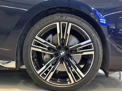 BMW 7 Series 740Li Premier M Sport Package - ფოტო 18