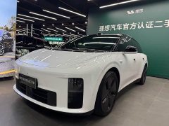Li Auto i6 Two-Wheel Drive Standard - ფოტო 1