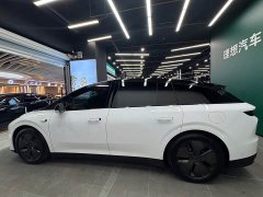 Li Auto i6 Two-Wheel Drive Standard - ფოტო 11