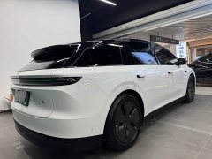 Li Auto i6 Two-Wheel Drive Standard - ფოტო 12
