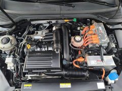 Volkswagen Magotan PHEV GTE Luxury - ფოტო 16