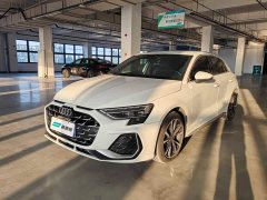 Audi A3 Sportback 35TFSI Prestige - ფოტო 1