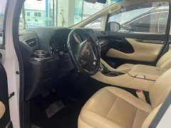 Toyota Alphard Hybrid 2.5L Premium Edition - ფოტო 4