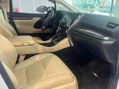 Toyota Alphard Hybrid 2.5L Premium Edition - ფოტო 9