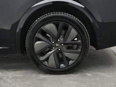 Li Auto L8 2024 Max - ფოტო 8