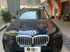 BMW X5 xDrive 30Li M Sport Luxury Night Edition Package - ფოტო 1