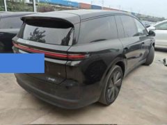 Li Auto i8 Standard Edition - ფოტო 6